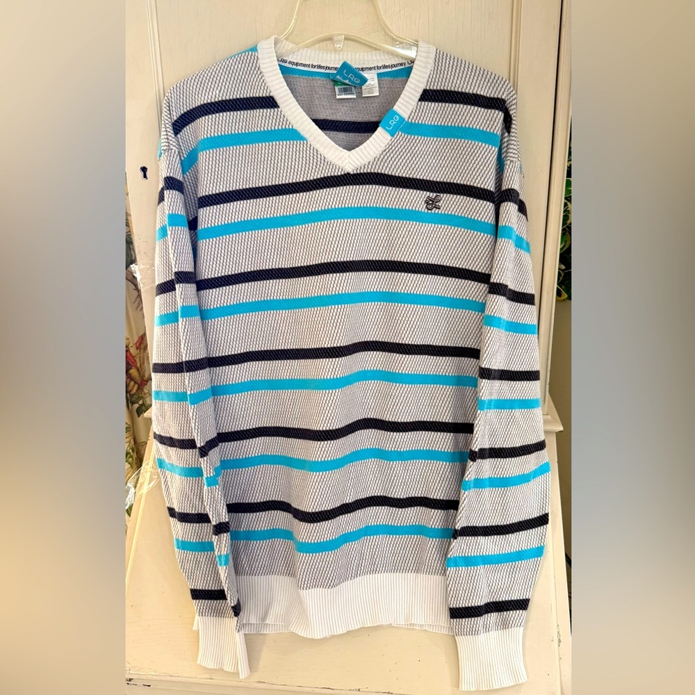 Genuine LRG men's V-neck pullover sweater gently worn size 2XL